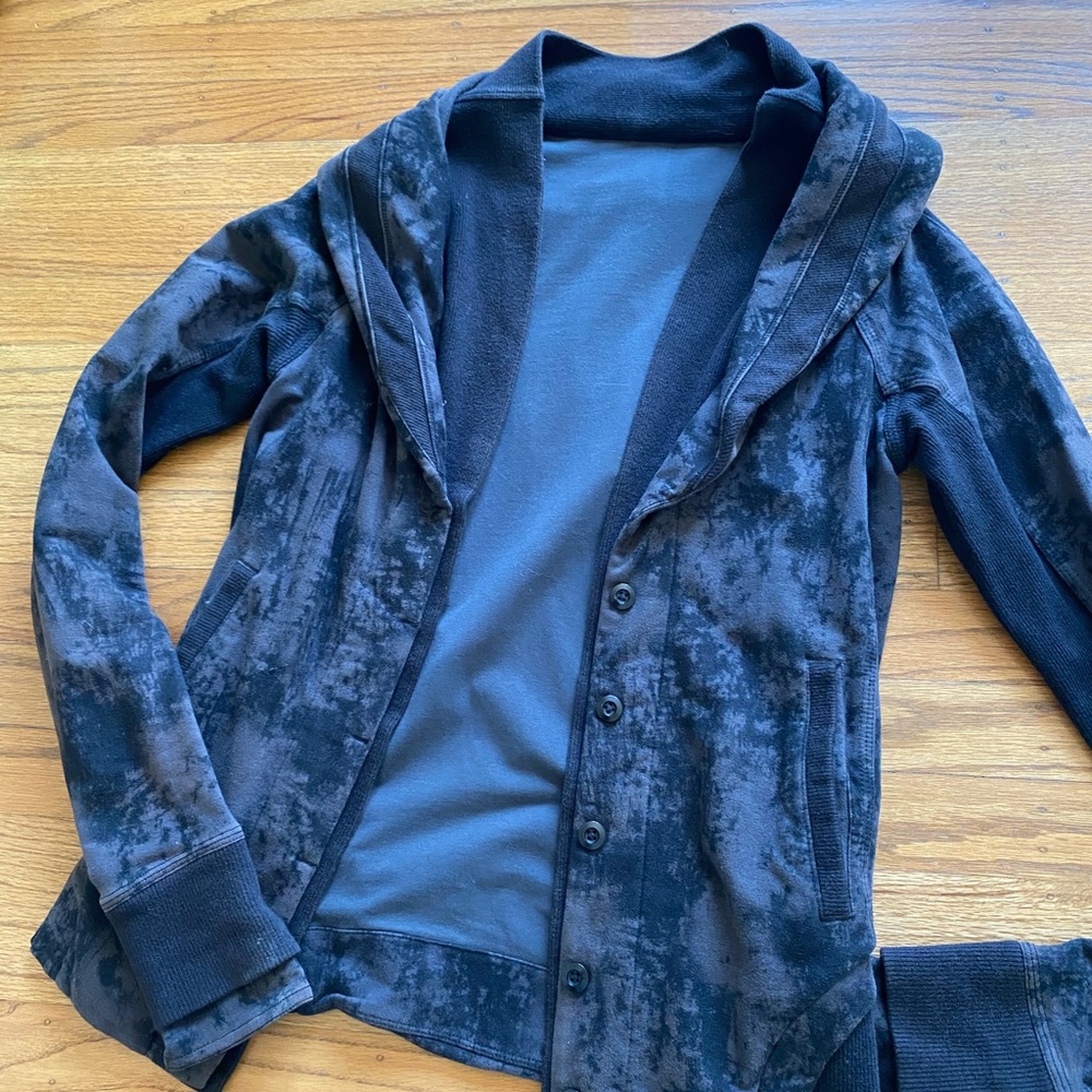 Lululemon Thick Jacket Coat Sweater Rare 4